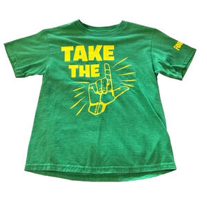 Fortnite boys size 8, Take The L green t-shirt
